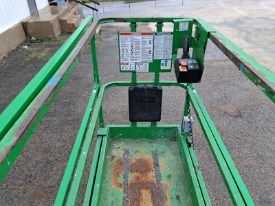 USED 2016 Genie GS-3232