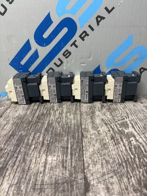 SCHNEIDER ELECTRIC LC1 D09G7AB Electrical/PLC/Automation | ESS Industrial Equipment Sales (4)