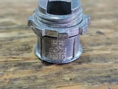 3/8" Die Cast Connector L-16