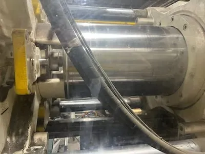2010 TOSHIBA ISGS610WV21-59B Injection Molding Horizontal/Vertical | Machinery Network (7)
