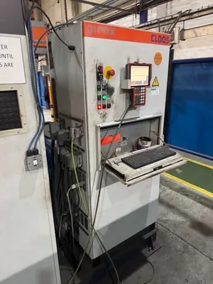2017 CLOOS Compact Welding Cell CNC Machines | Bowland Trading Ltd (10)
