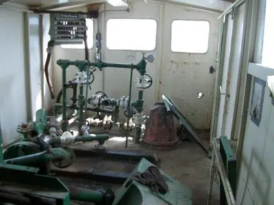 USED HEAVY DUTY SHOP BUILT PUMP HOUSE