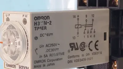 NEW Omron Omron H3YN-2