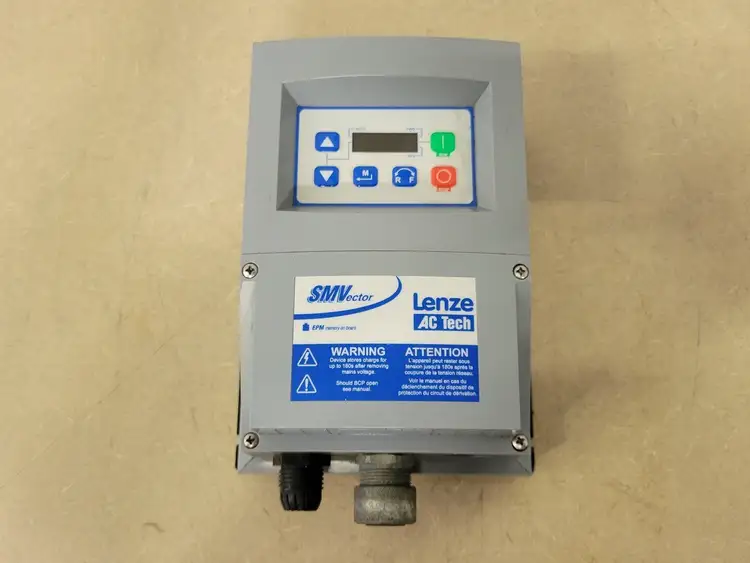 Used LENZE AC TECH ESV751N04TXE Switchgears British Columbia CA | Lenmark #239430