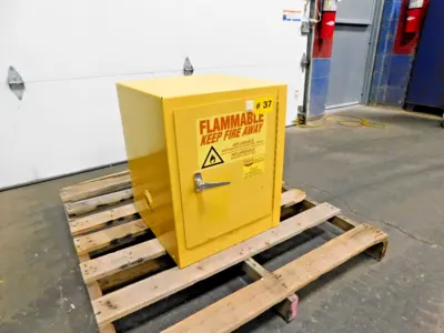 Used Eagle _UNKNOWN_ Hazardous Storage Units Ohio US | Equipment Recovery Corp. #1331690