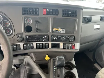 Used 2017 KENWORTH T880 ROLL OFF Rolloff Trucks Minnesota US | Carco Truck & Equipment #1514264