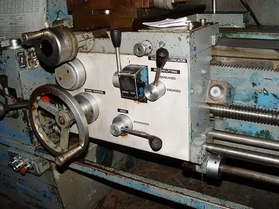 USED LODGE & SHIPLEY 18" X 84" GAP BED GEARED HEAD ENGING LATHE