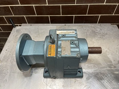 NEW SEW-EURODRIVE R77AM182