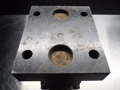 Kennametal KV45 Flange Mount Clamping Unit KV45TUA C K 8 w/ Base (LOC2224)