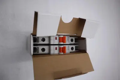 (BOX OF 2) Sprecher + Schuh L9-1/1/C Ser B Circuit Breaker 1-Pole NOB #G665A