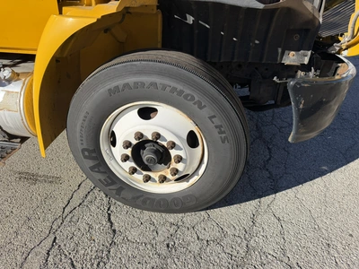 Used 2006 INTERNATIONAL 4300SBA4X2 Box trucks Ohio US | Miedema Asset Management Group #1578116