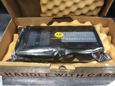 NEW ALLEN-BRADLEY 1771-ID