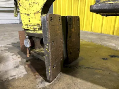 13,000 LB 6.5 TON BRADLEY SINGLE RIM VERTICAL COIL LIFTING TONG SCISSOR TYPE COIL LIFT: STOCK #15817