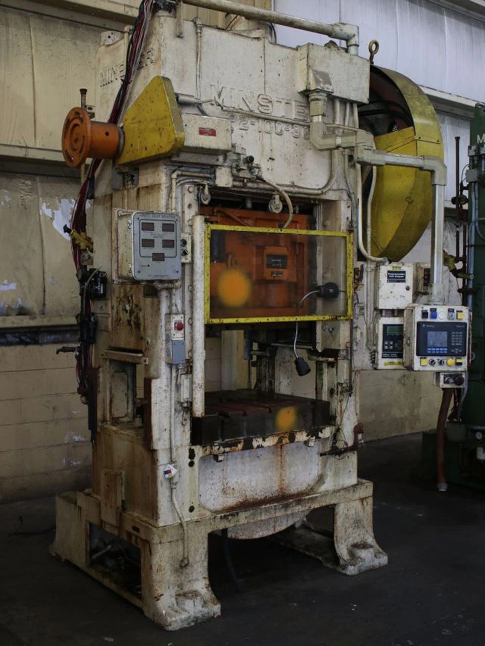 USED MINSTER P2-100-36