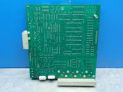 USED HAAS AUTOMATION 323051E