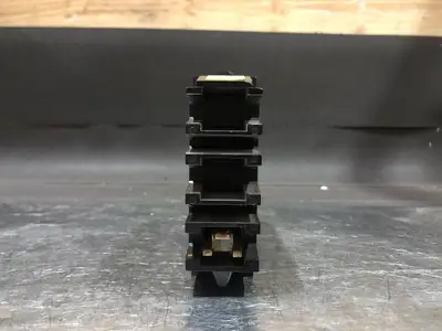 USED SQUARE D FA14015C